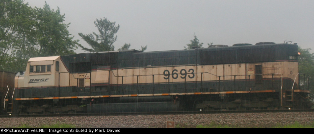 BNSF 9693